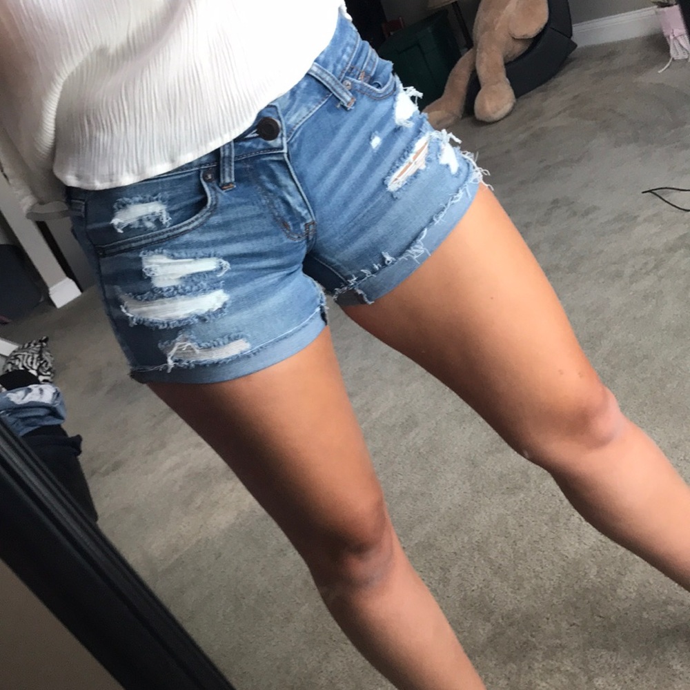 american eagle jean shorts (super stretch) - Picture 2 of 5